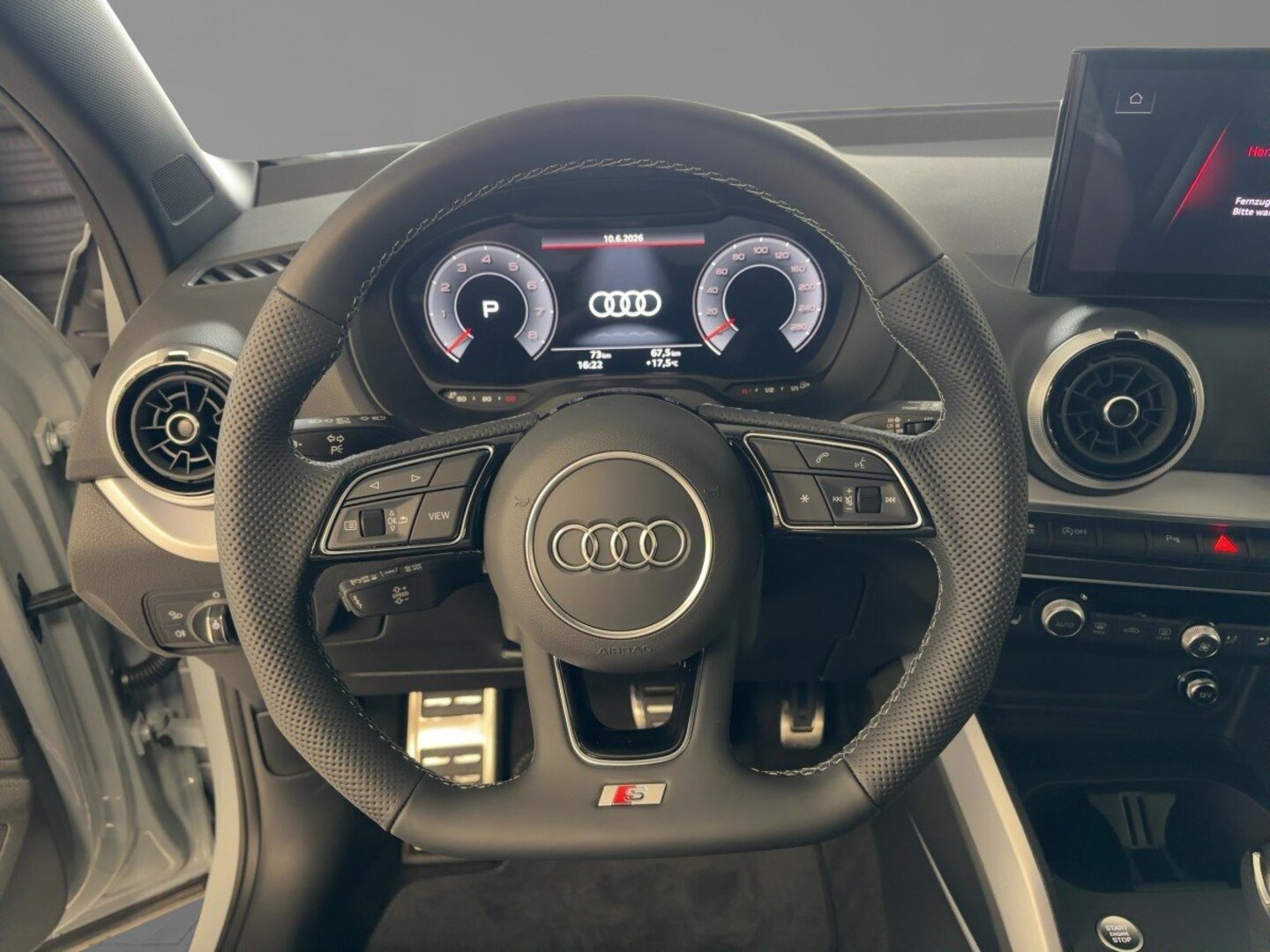 Bild über Audi Q2 advanced 35 TFSI S tronic - für weitere Informationen kontaktieren Sie den Audi Partner