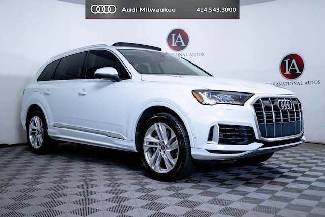 Photo of 2023 Audi Q7 