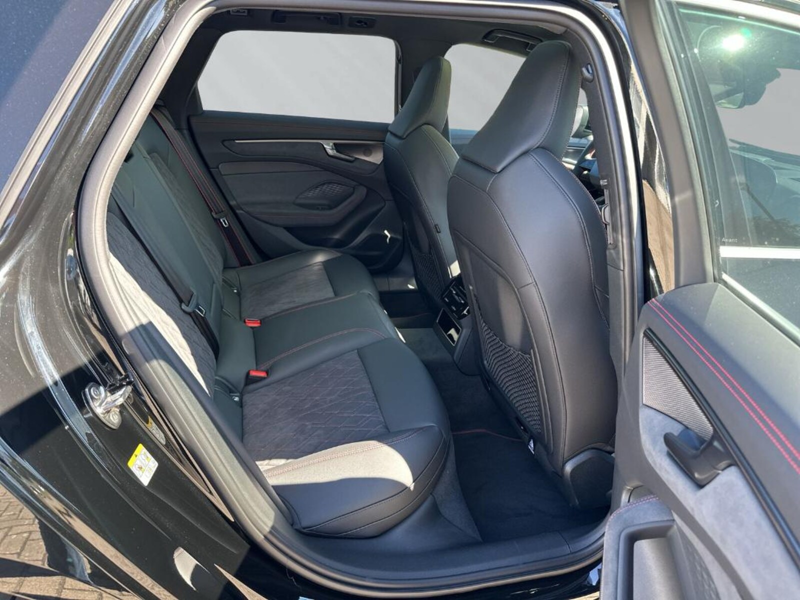 Audi A6 Avant – Bild 8
