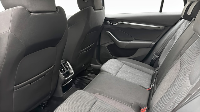 Škoda Octavia Combi iV DSG Sequential, 6-trins, 204ps, 2024