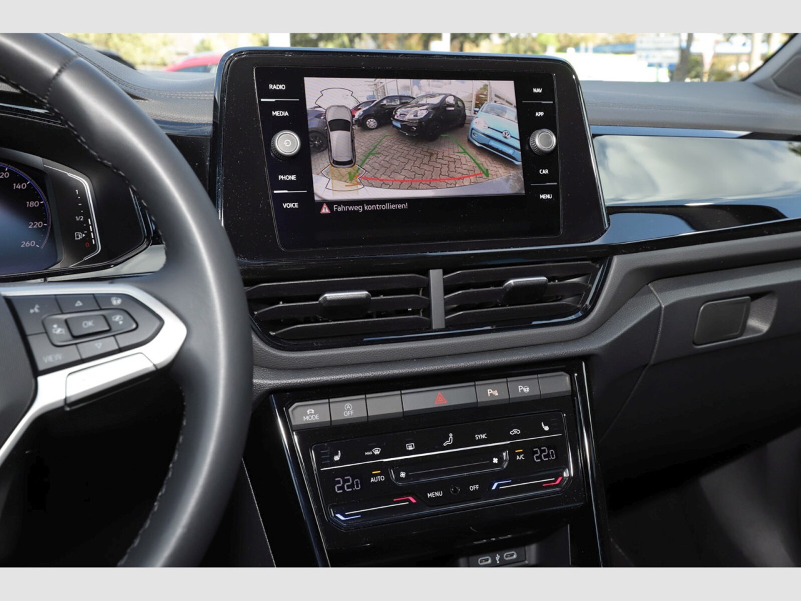Volkswagen T-Roc – Bild 14
