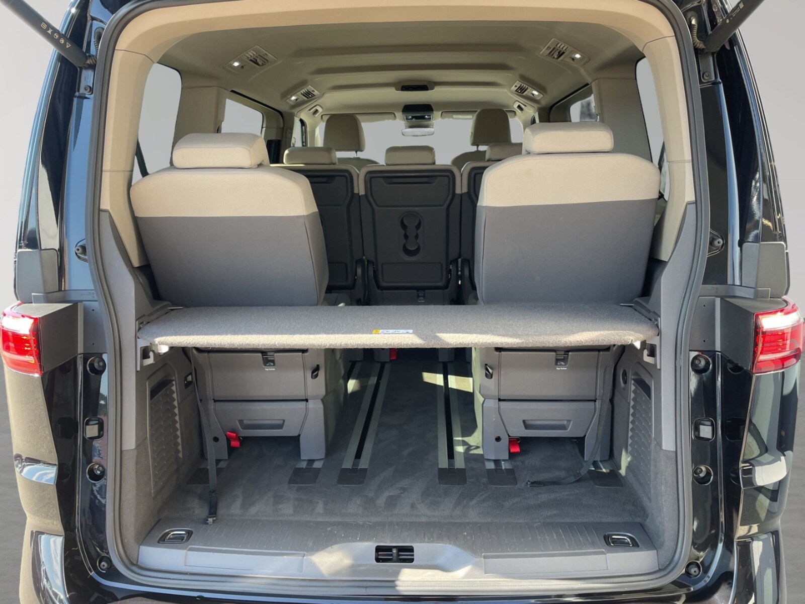 Volkswagen Multivan – Bild 9