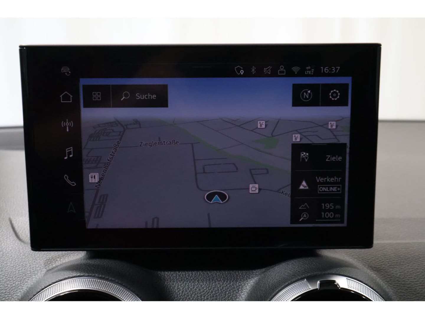 Bild über Audi Q2 S line 35 TFSI S tronic - für weitere Informationen kontaktieren Sie den Audi Partner