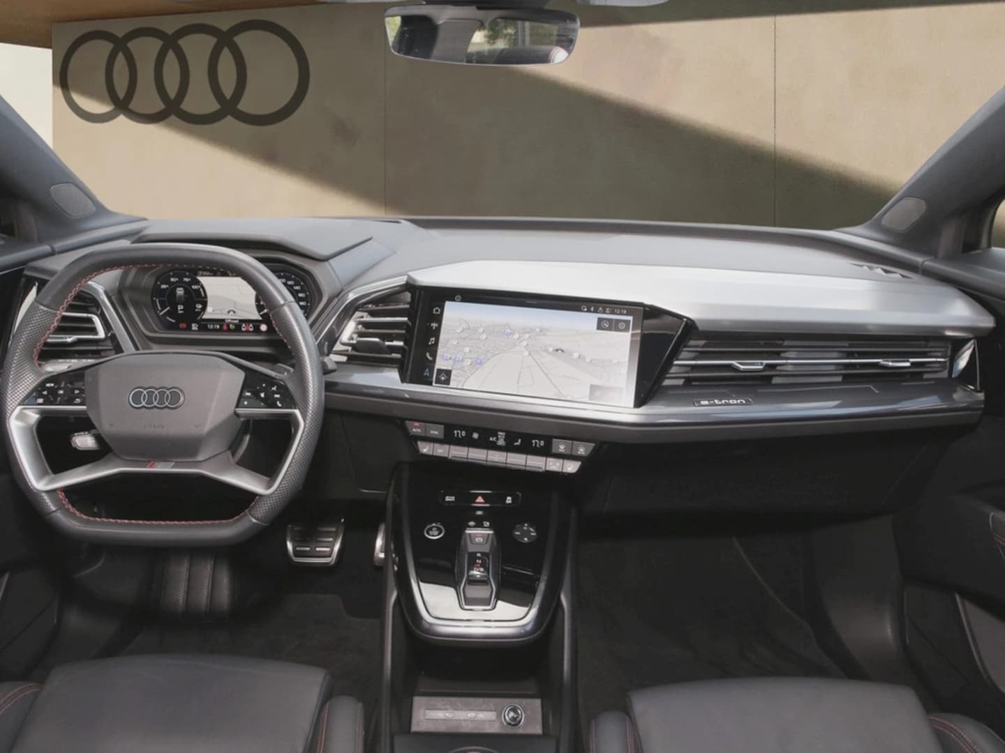Bild über Audi Q4 e-tron 50 e-tron quattro - für weitere Informationen kontaktieren Sie den Audi Partner