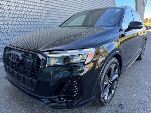 2026 Audi Q7 55 Premium Plus quattro Tiptronic's photo