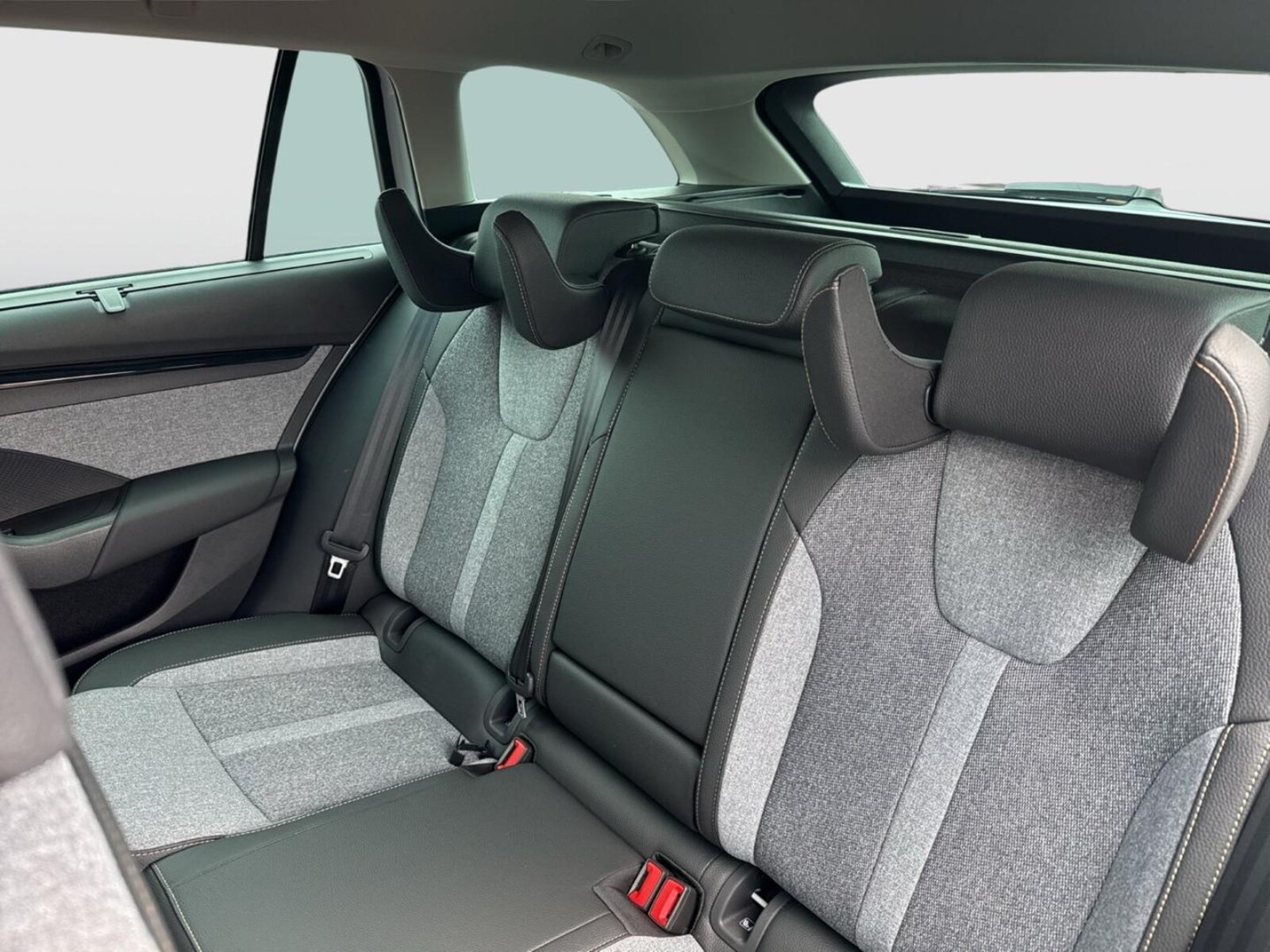 Škoda Octavia Combi – Bild 9