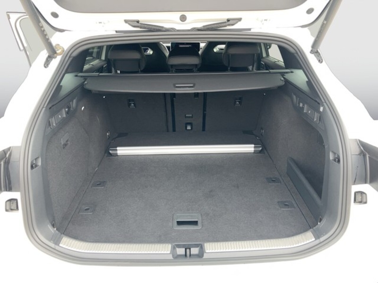 Volkswagen Passat – Bild 12