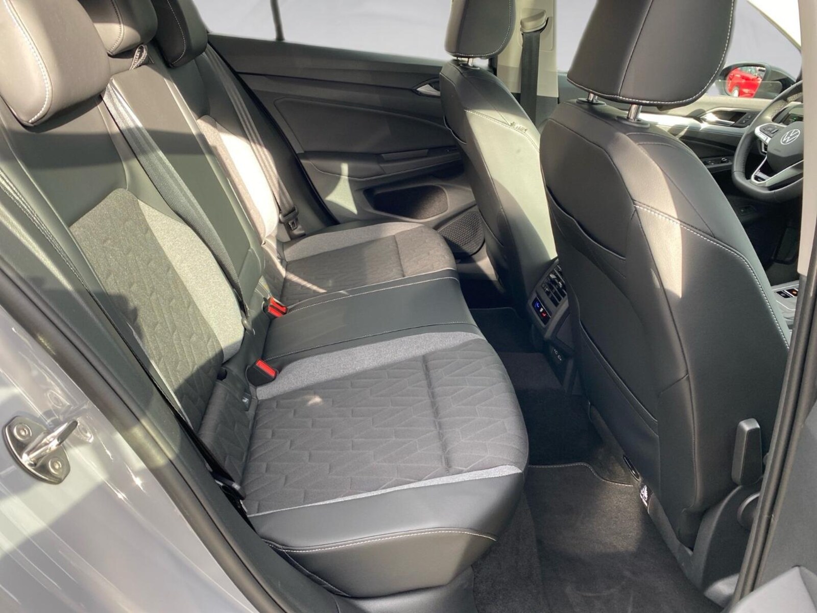 Volkswagen Golf – Bild 11