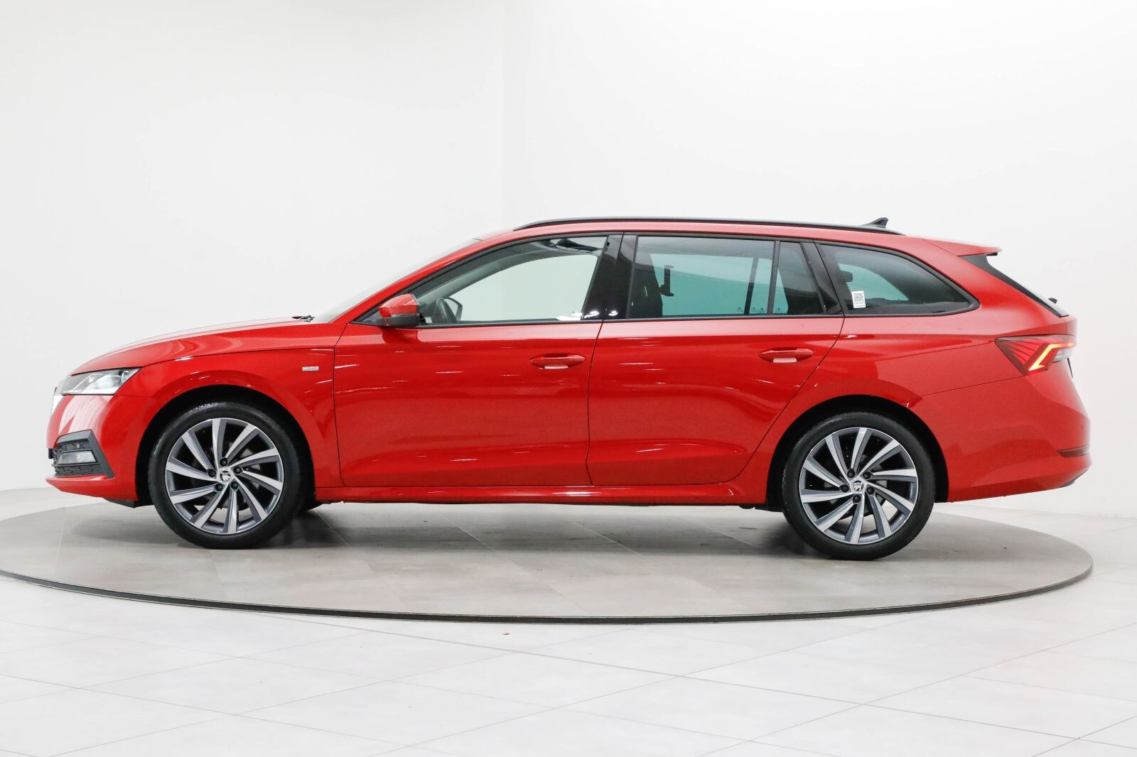 Škoda Octavia Combi – Bild 8