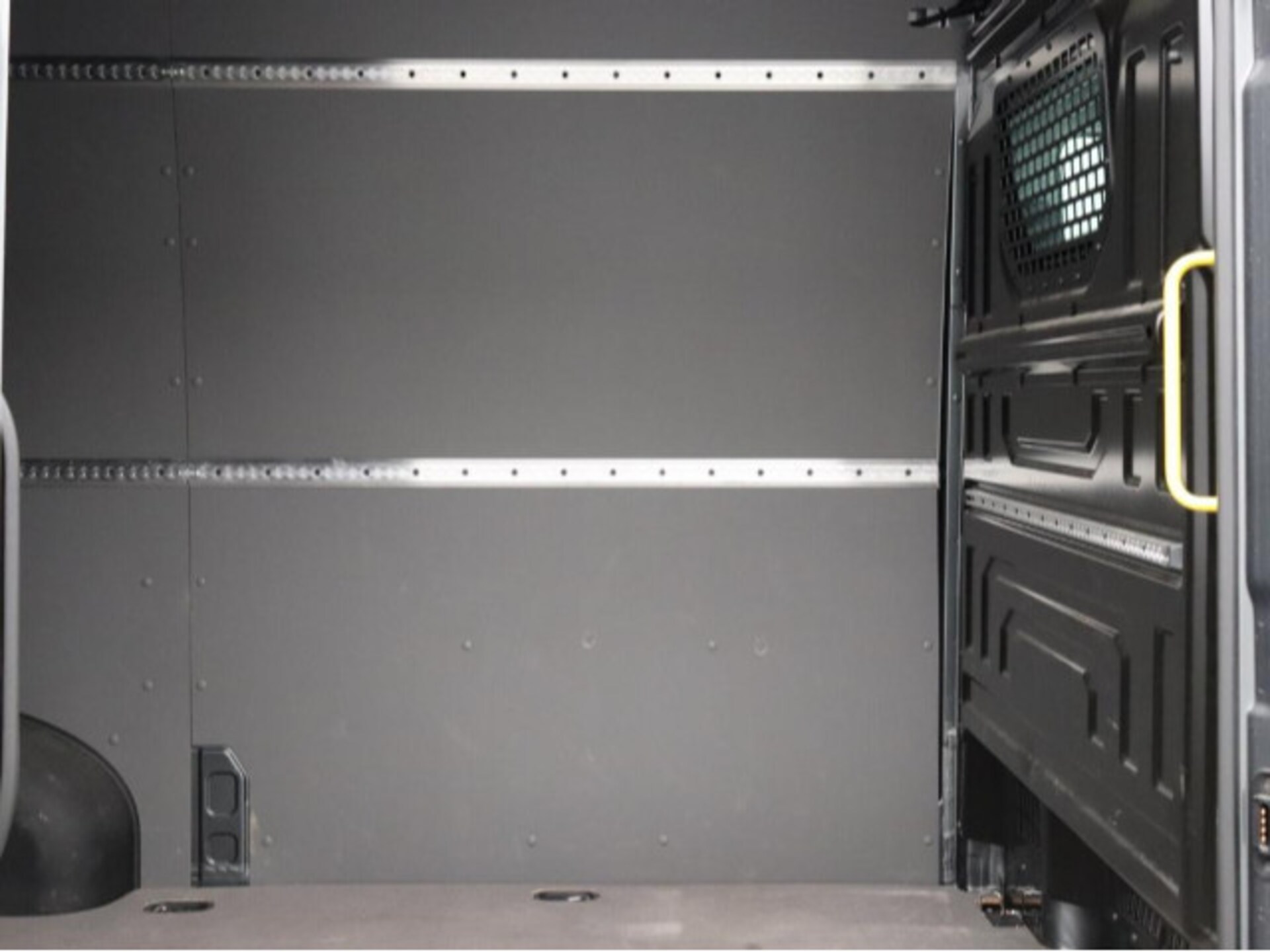 Volkswagen Crafter Kasten mittlerer Radstand