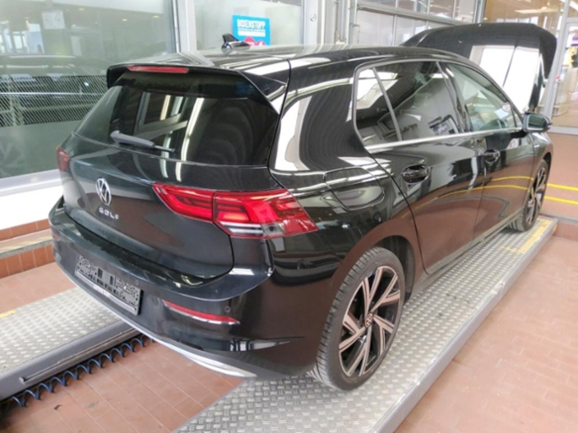 Volkswagen Golf Style