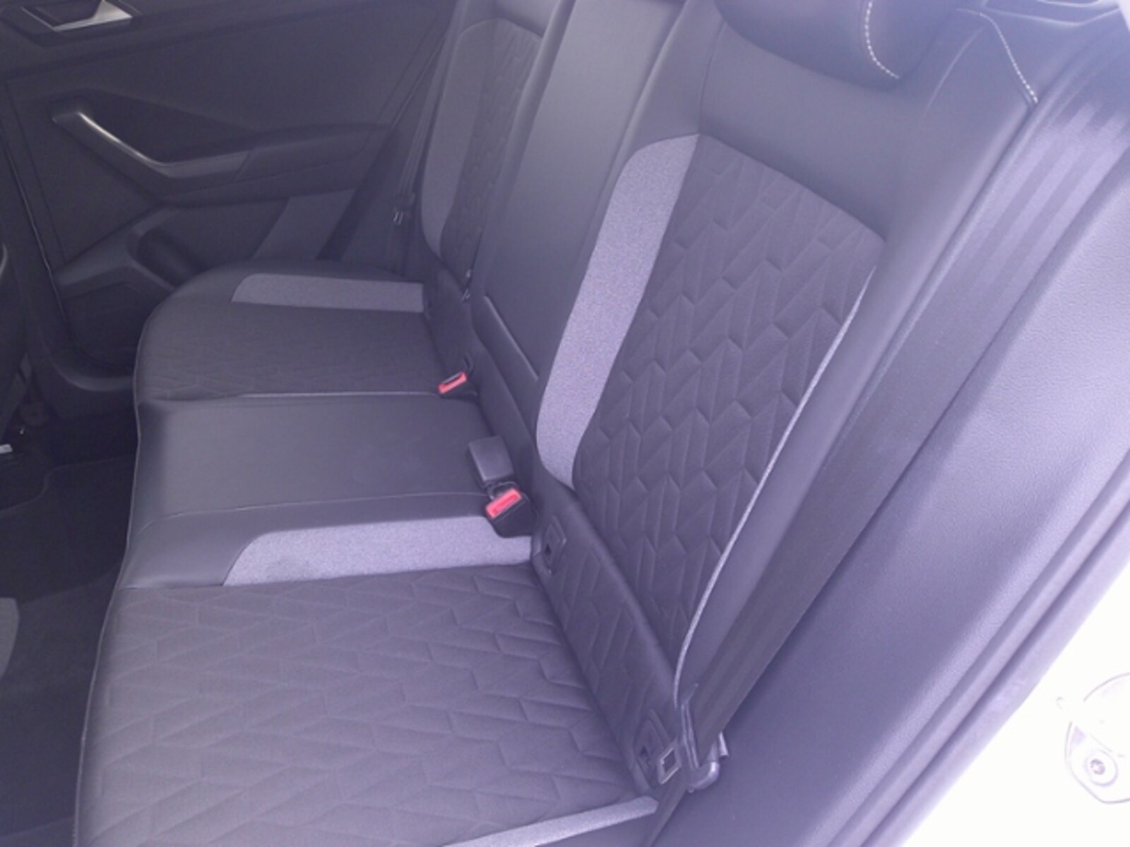 Volkswagen T-Roc – Bild 8