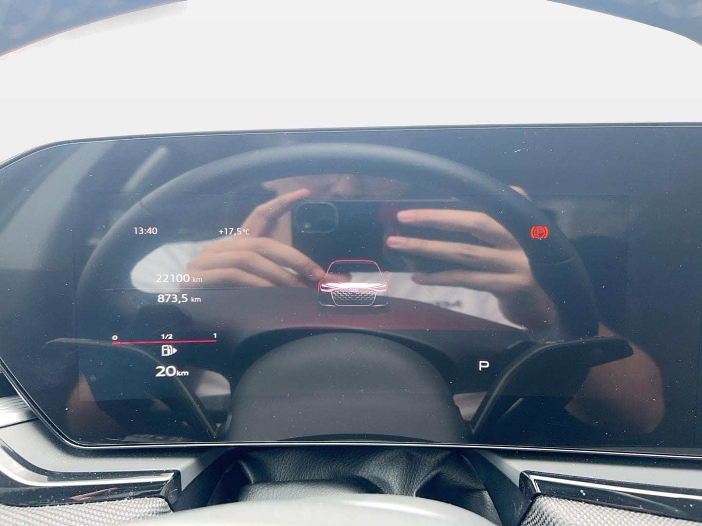 Bild über Audi A6 Avant TDI quattro 150 kW S tronic - für weitere Informationen kontaktieren Sie den Audi Partner