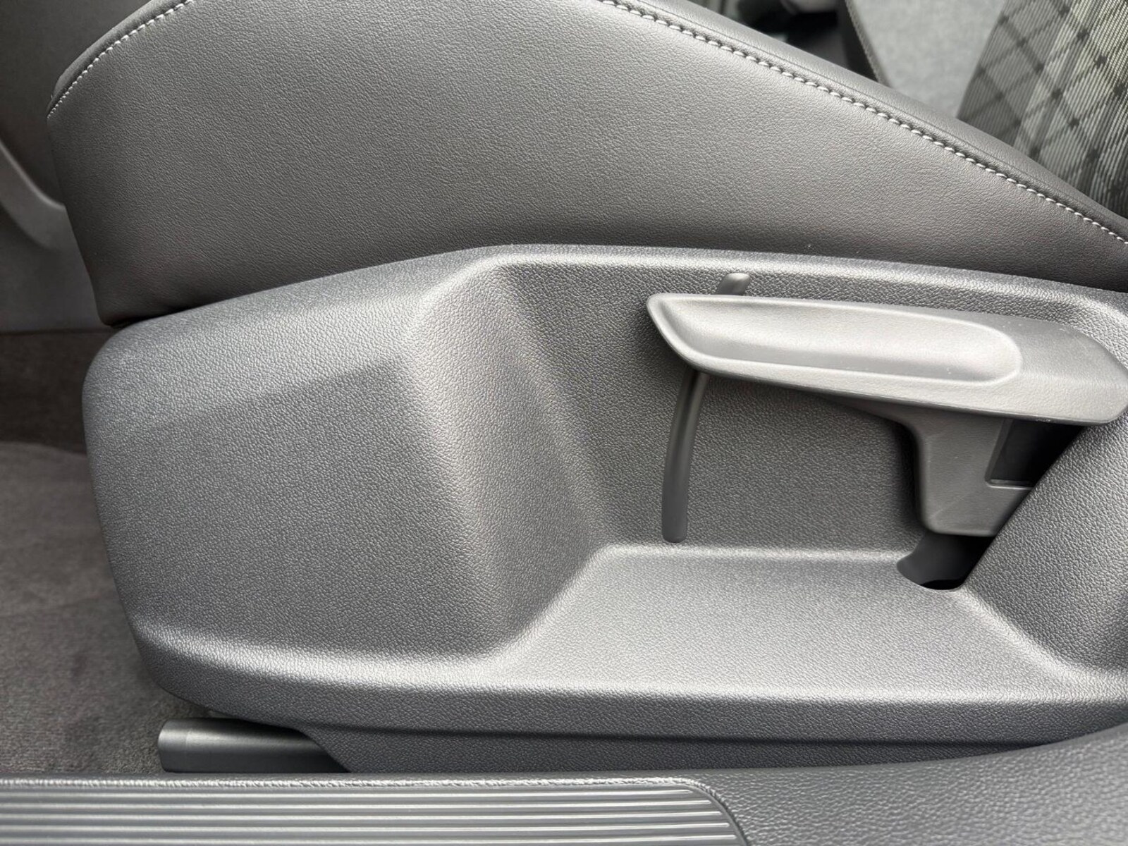 Volkswagen T-Roc – Bild 8