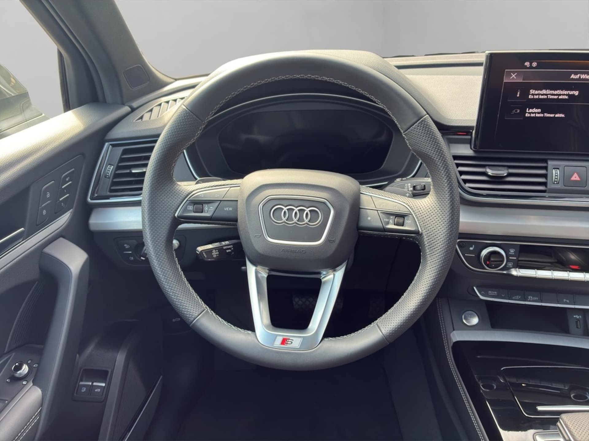 Audi Q5 TFSI e S line