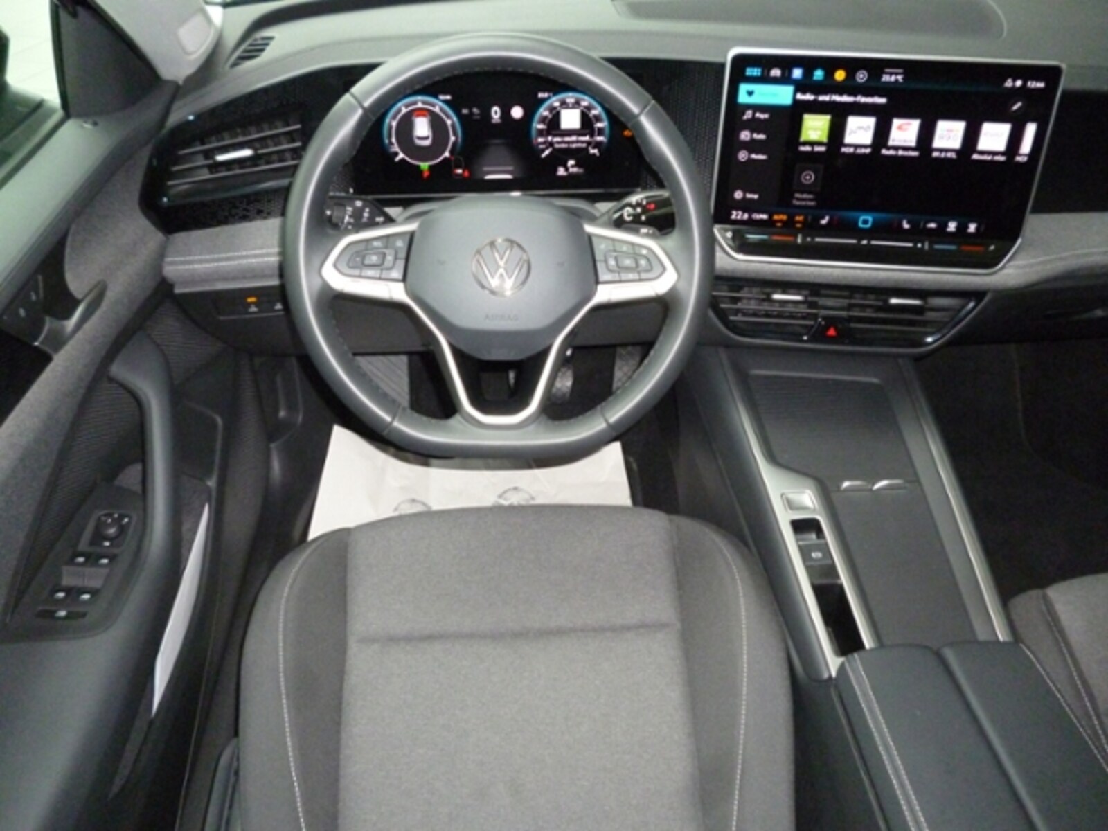 Volkswagen Passat – Bild 7