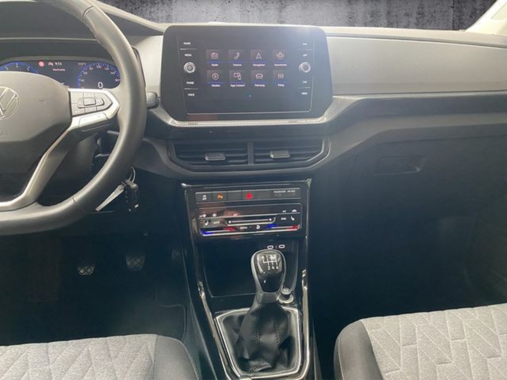 Volkswagen T-Cross Life