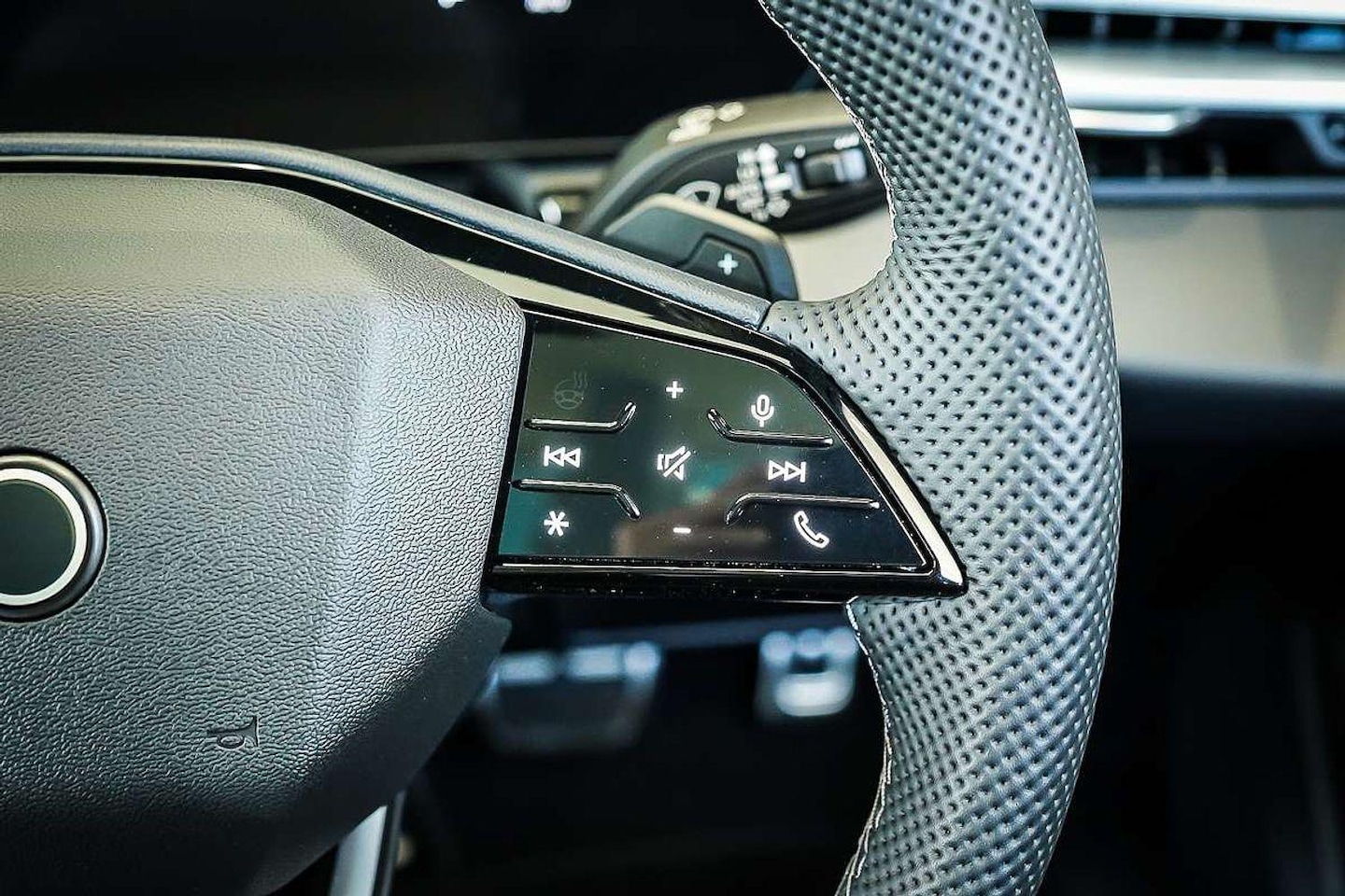 Image about Audi A5 Sedan TFSI e e-hybrid quattro 270 kW S tronic