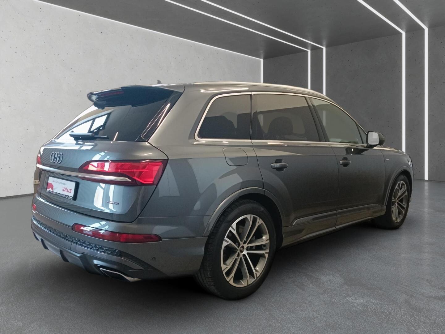 Bild über Audi Q7 SUV TDI quattro 210 kW tiptronic - für weitere Informationen kontaktieren Sie den Audi Partner