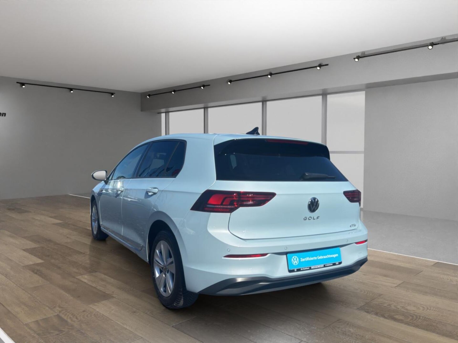 Volkswagen Golf Life