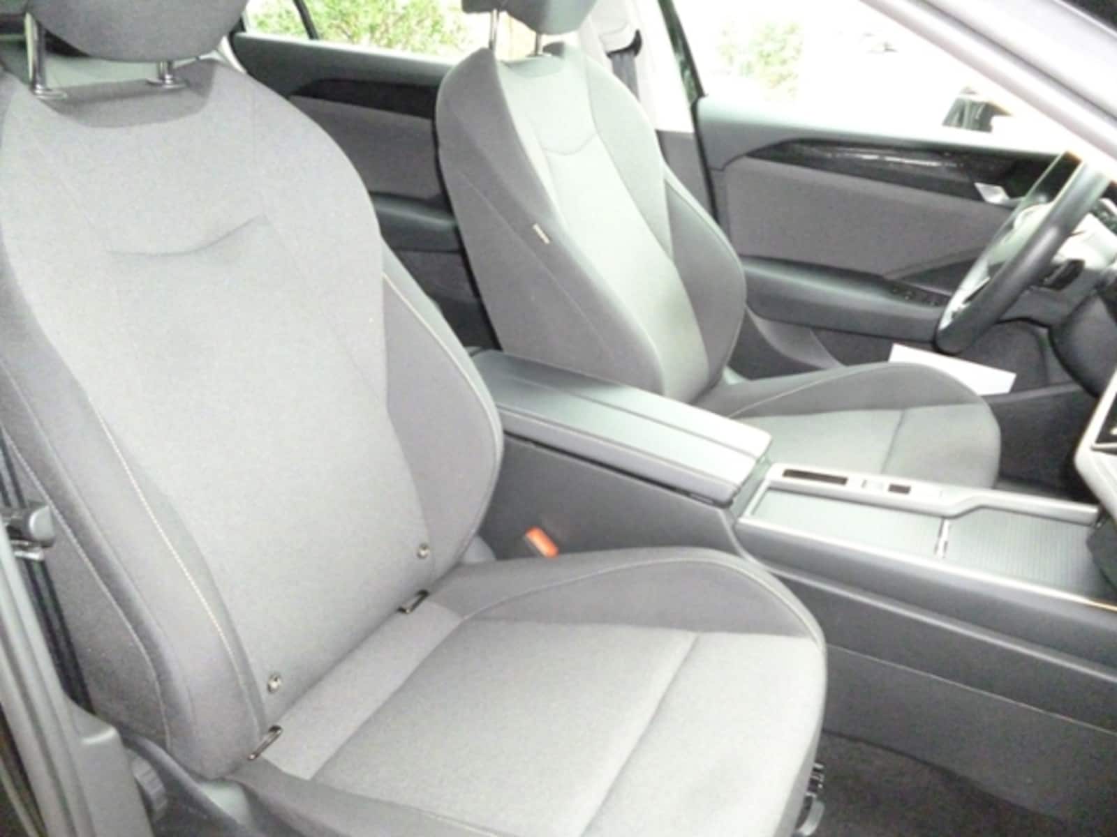 Volkswagen Passat – Bild 12