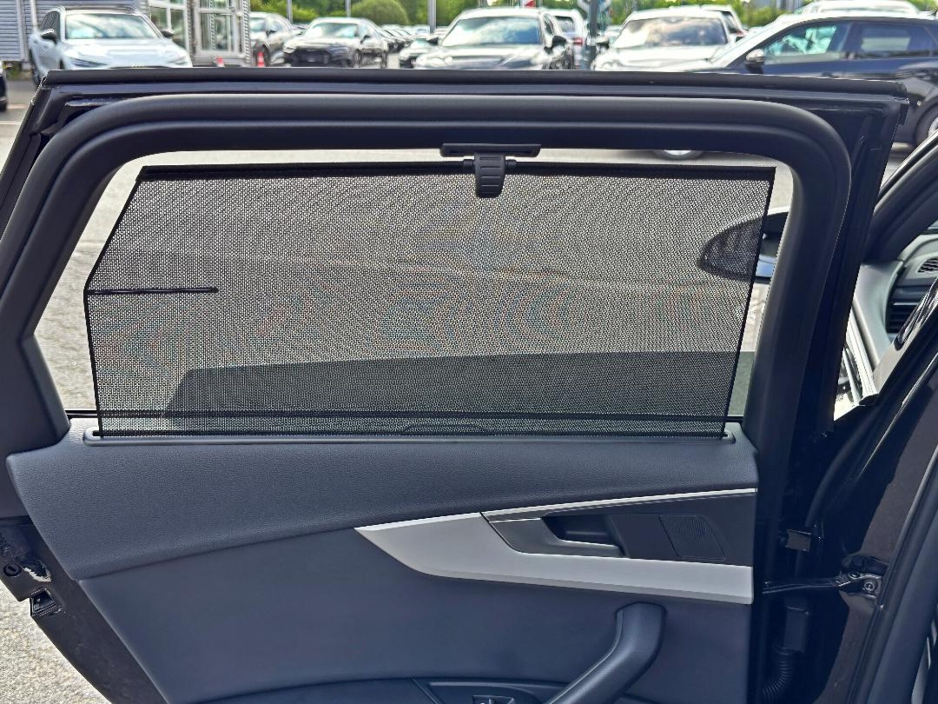 Audi A4 Avant S line