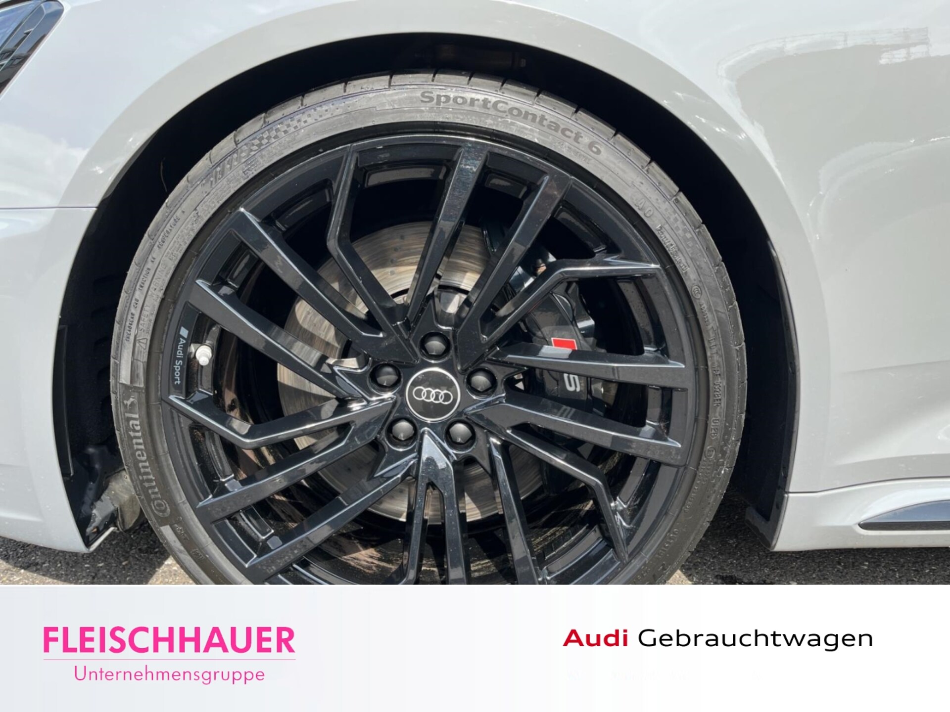 Audi RS 4 Avant