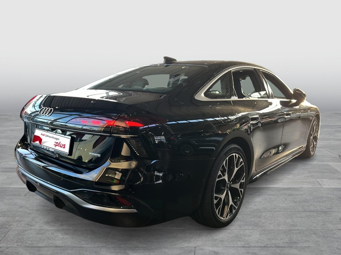 Bild über Audi A6 Limousine TDI quattro 150 kW S tronic - für weitere Informationen kontaktieren Sie den Audi Partner