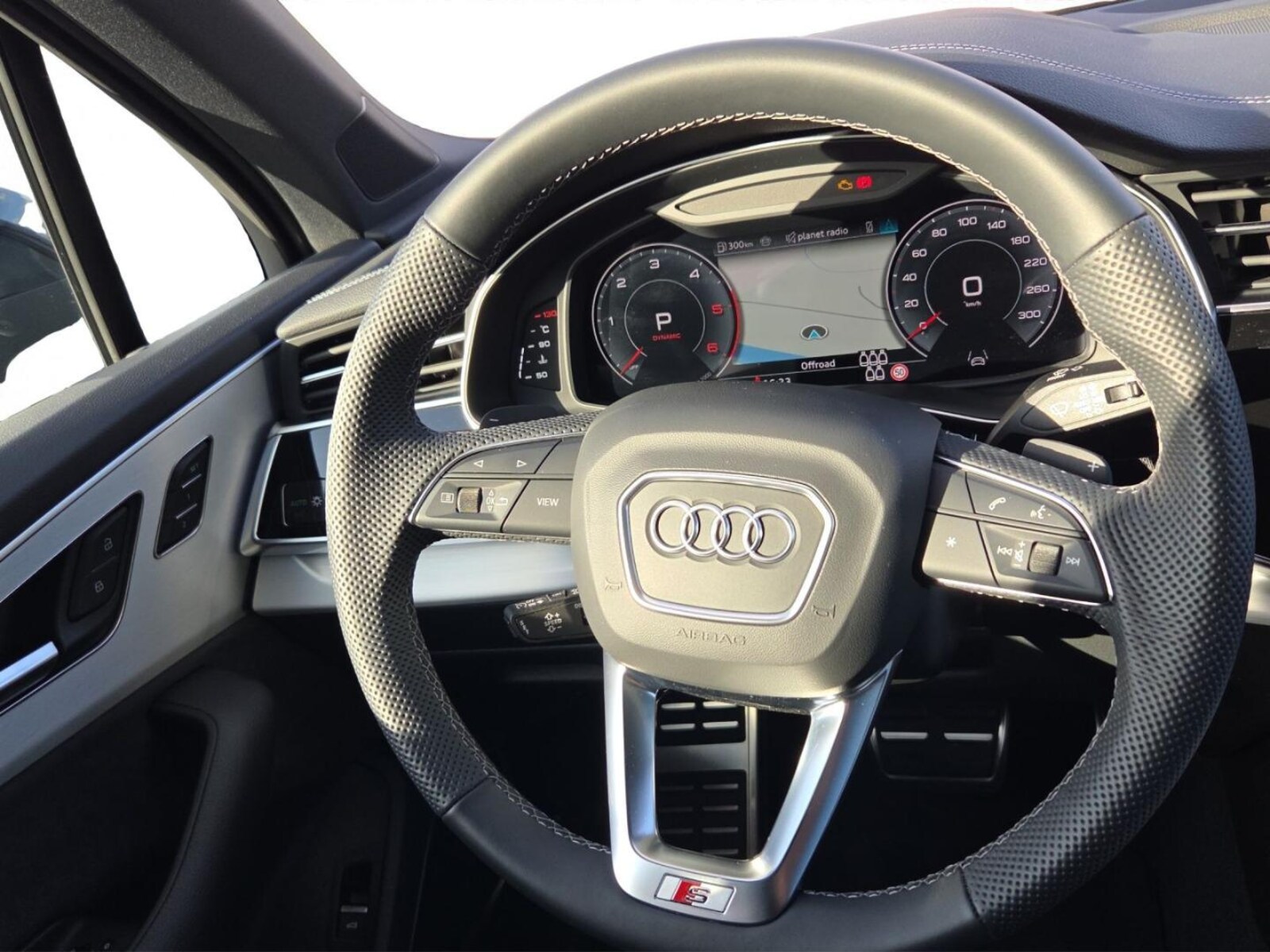 Audi Q7 – Bild 8