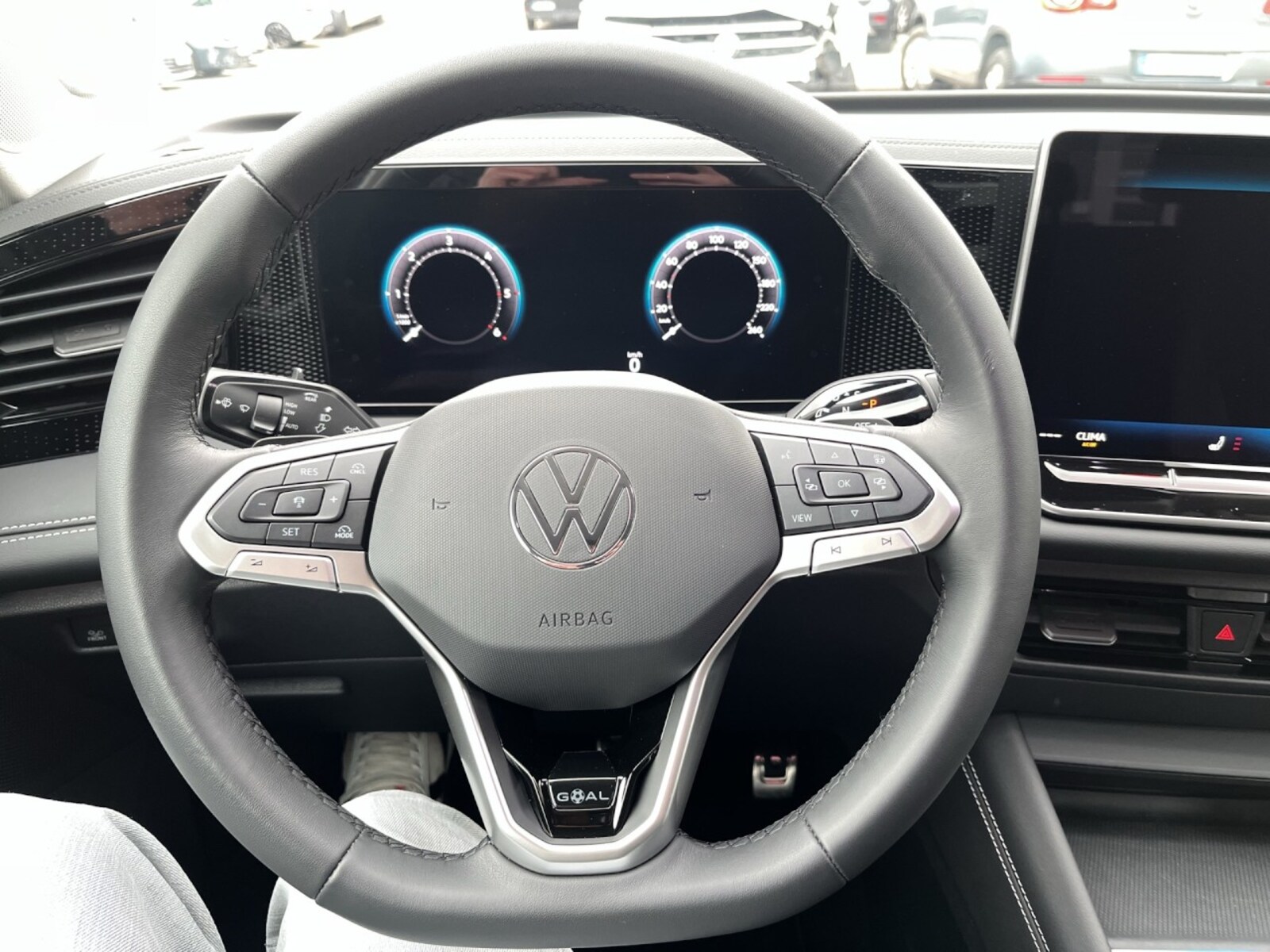 Volkswagen Tiguan – Bild 12