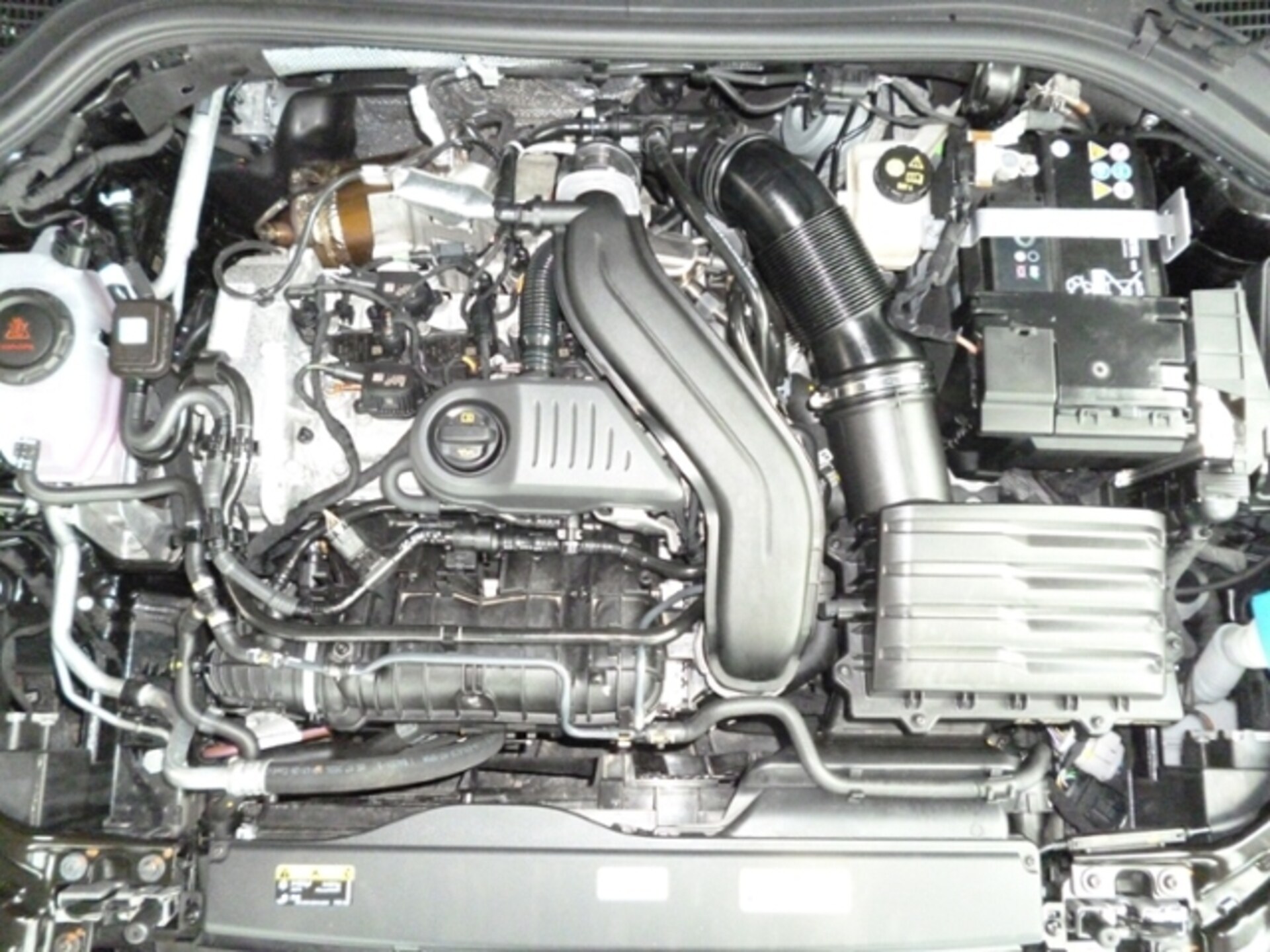 Volkswagen Passat Basis-Modell