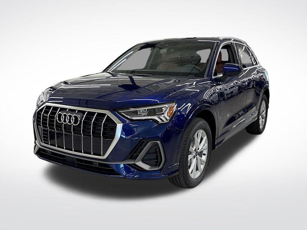 2025 Audi Q3 45 TFSI S Line Premium Plus quattro's photo