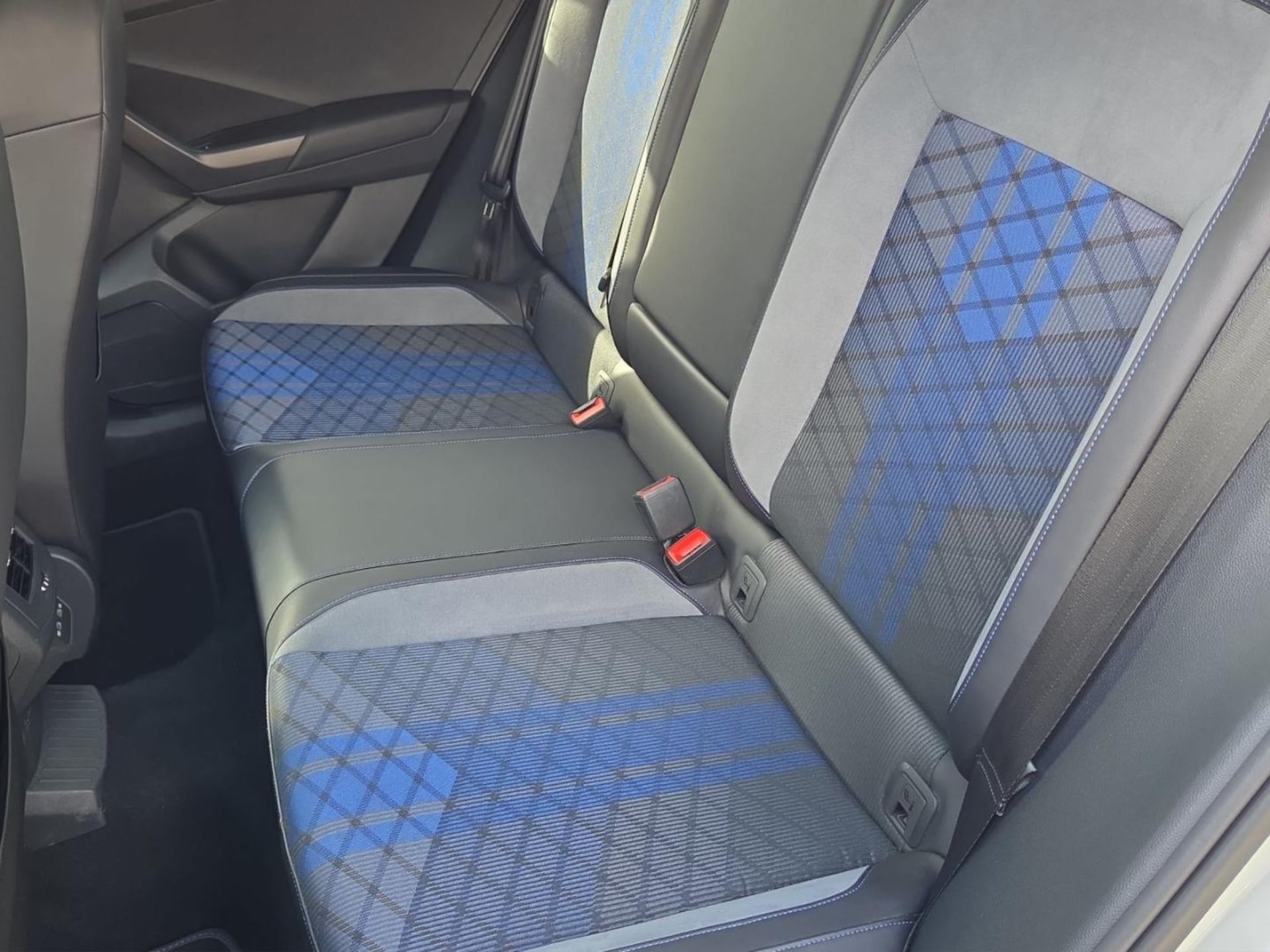 Volkswagen T-Roc R