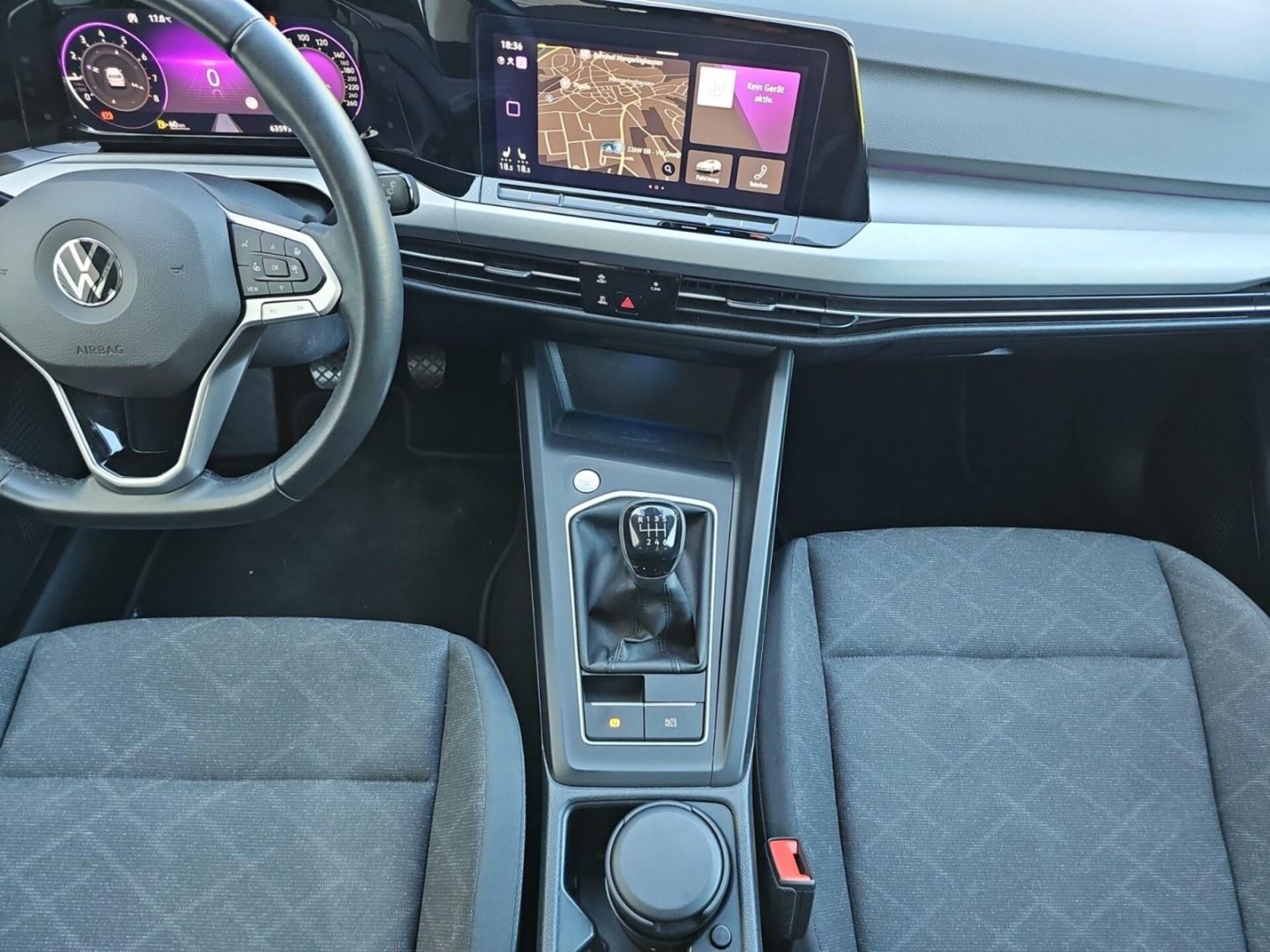 Volkswagen Golf Life