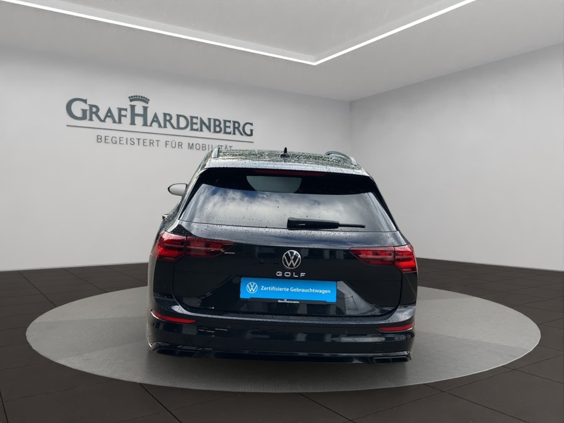 Volkswagen Golf Variant R-Line