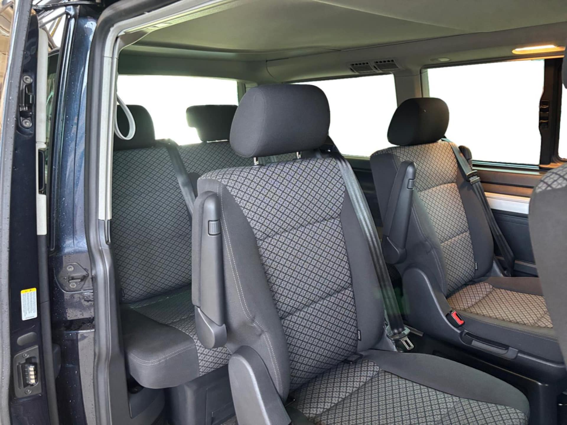 Volkswagen T6.1 California Beach