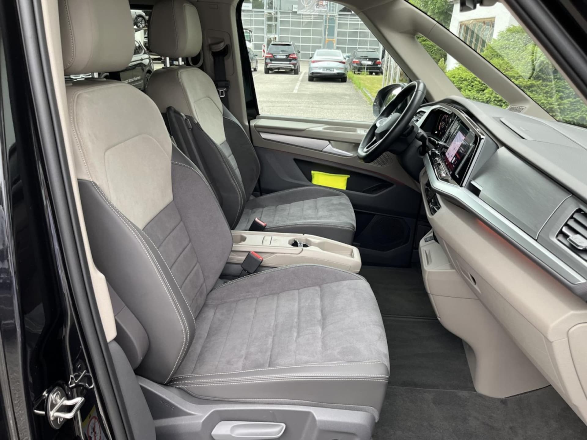Volkswagen Multivan Life