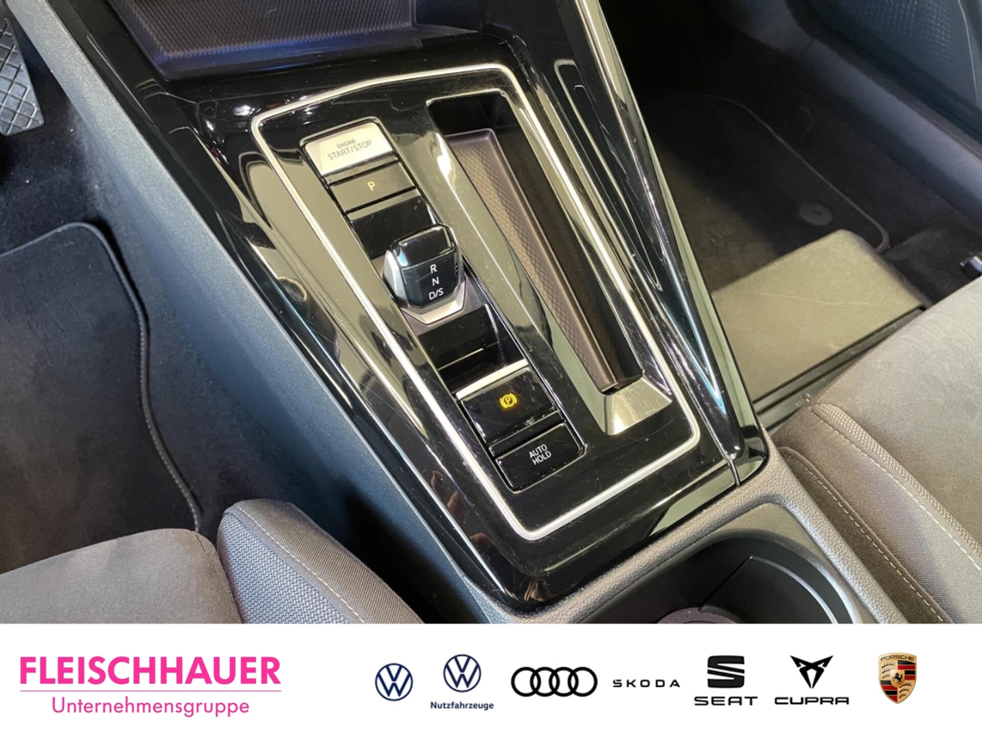 Volkswagen Golf Style