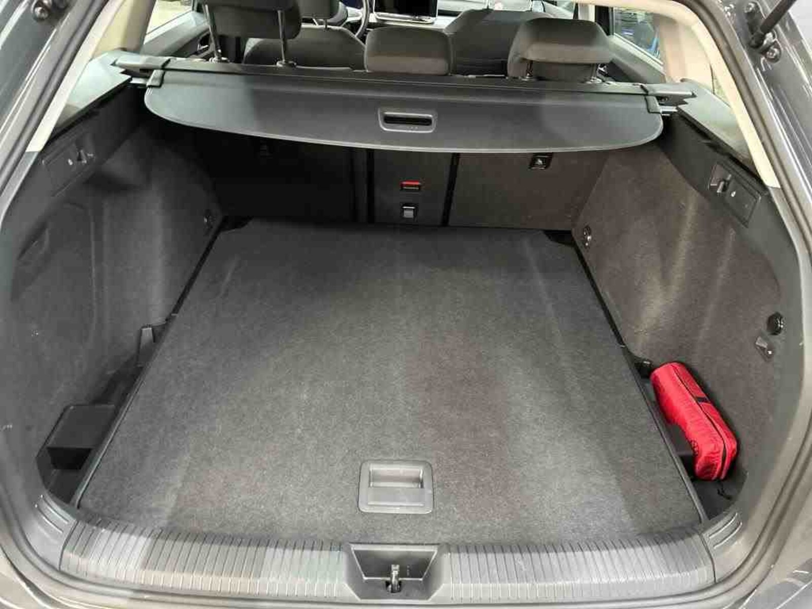 Volkswagen Golf Variant – Bild 10