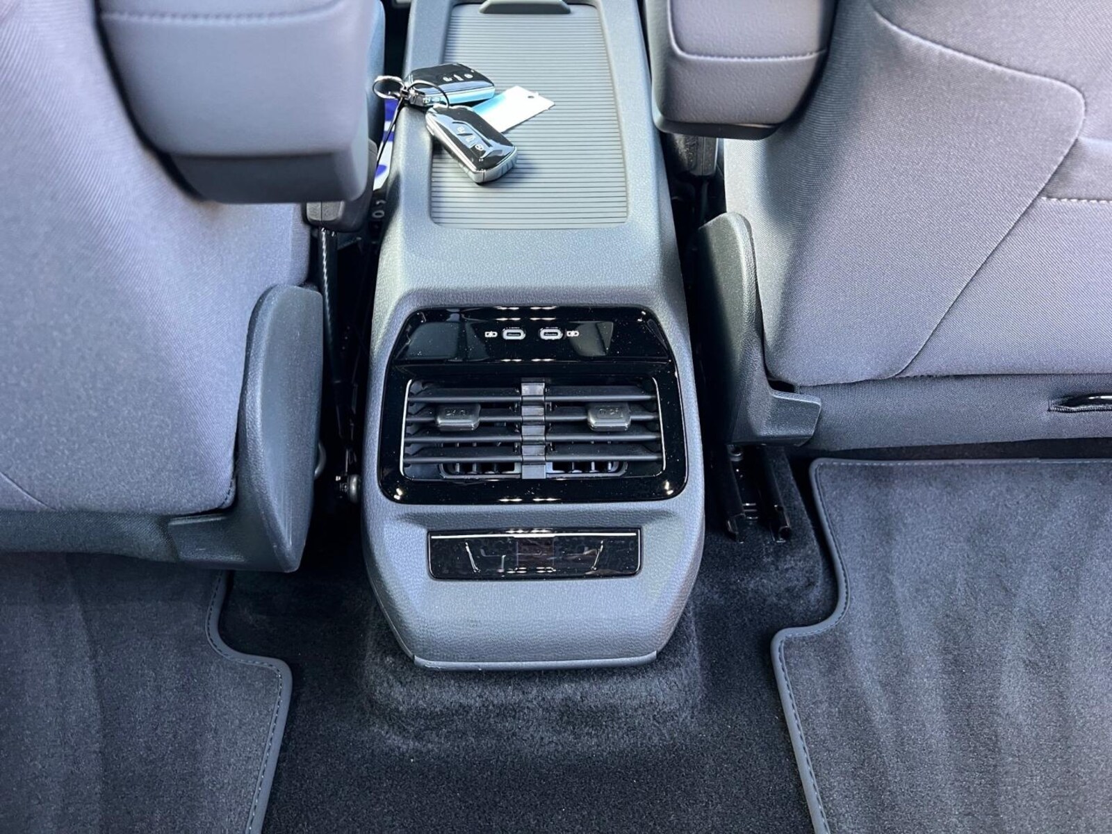 Volkswagen ID.4 – Bild 10