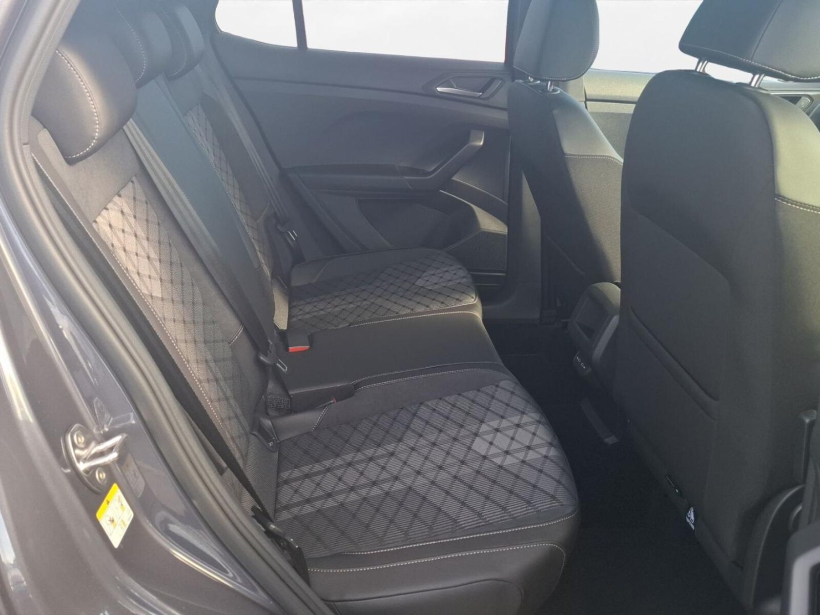 Volkswagen T-Cross – Bild 9