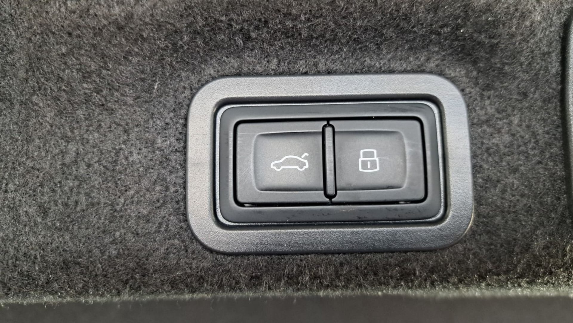Audi A6 Limousine