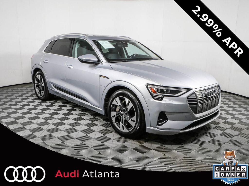 2022 Audi e-tron 95 kWh Premium quattro's photo