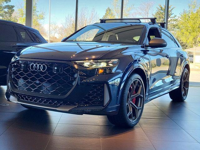 2026 Audi RS Q8 SUV performance