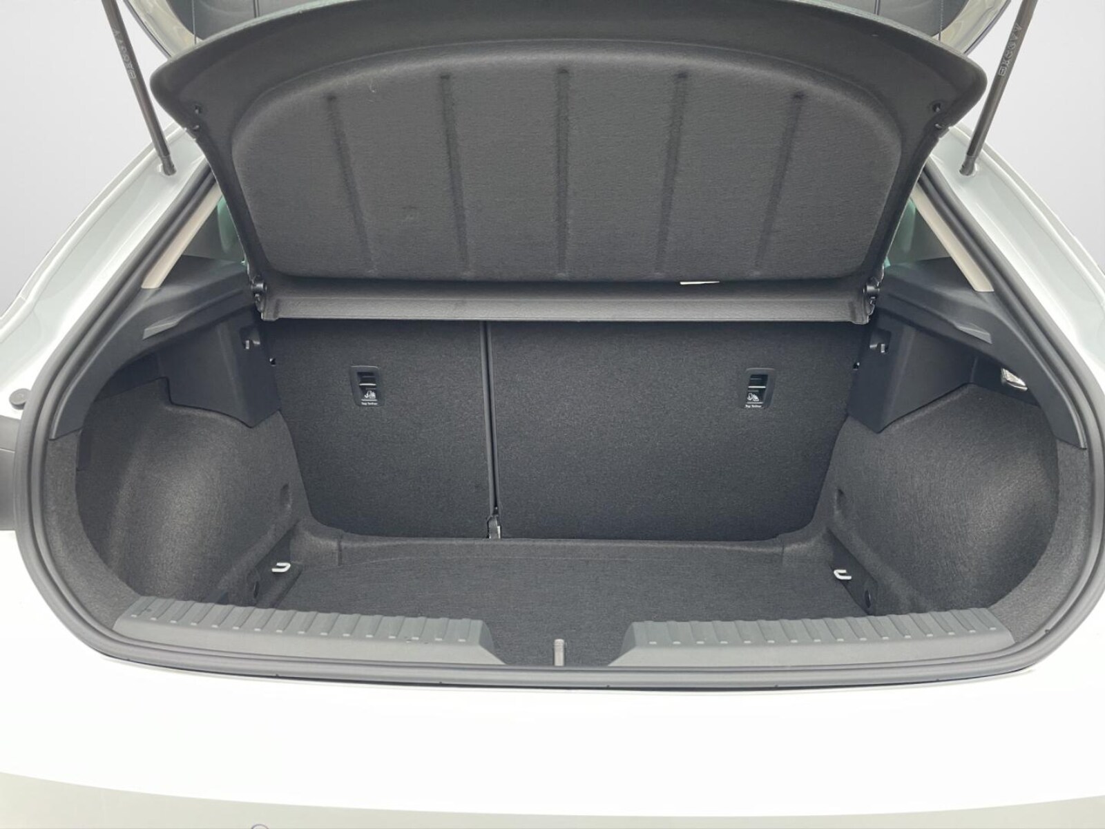 SEAT Leon – Bild 12