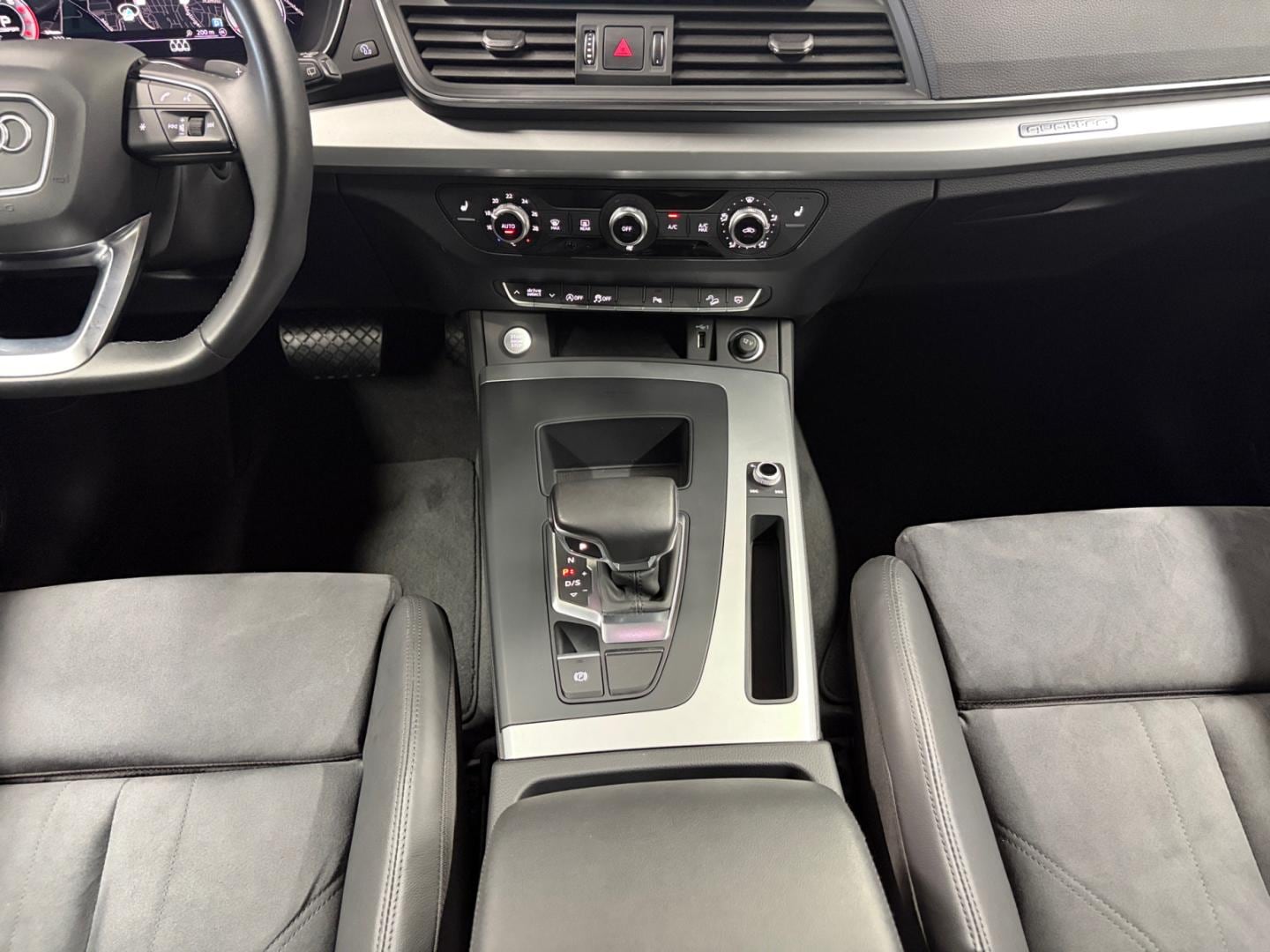 Bild über Audi Q5 Sportback 40 TFSI quattro S tronic - für weitere Informationen kontaktieren Sie den Audi Partner