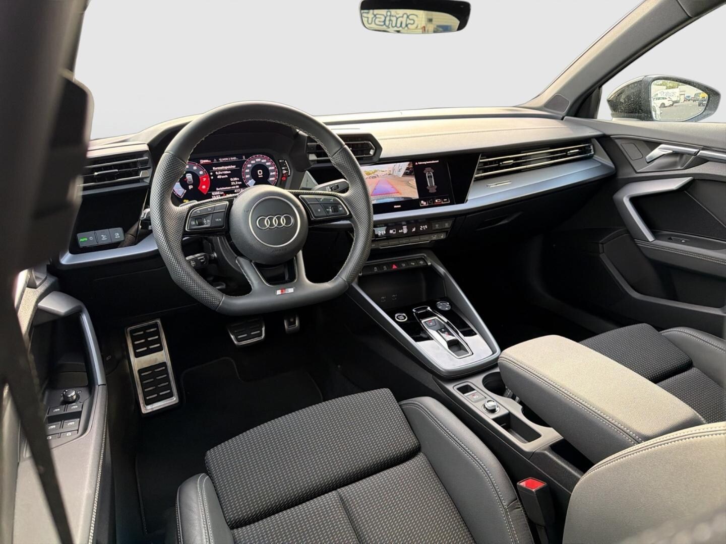 Bild über Audi A3 Sportback S line 35 TFSI S tronic - für weitere Informationen kontaktieren Sie den Audi Partner