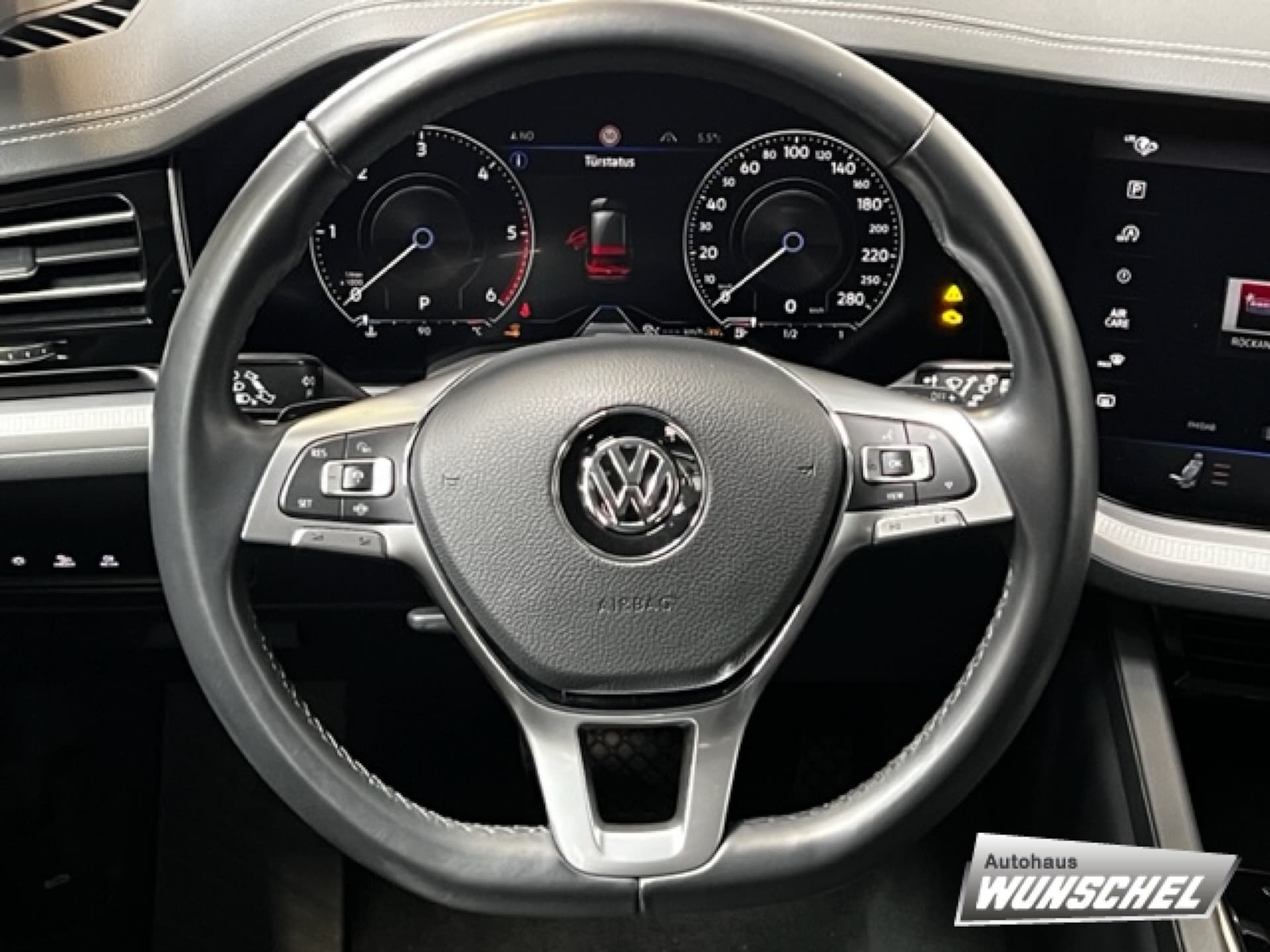 Volkswagen Touareg Basis-Modell
