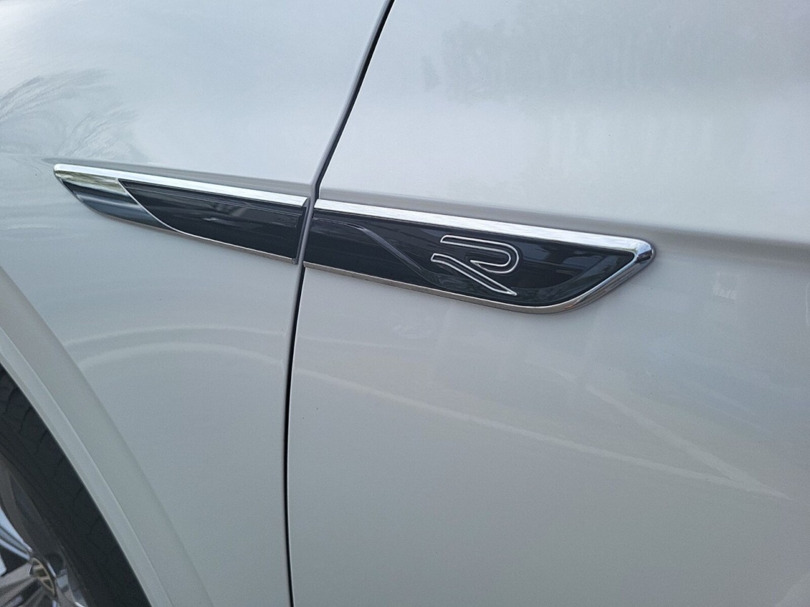 Volkswagen Touareg – Bild 13