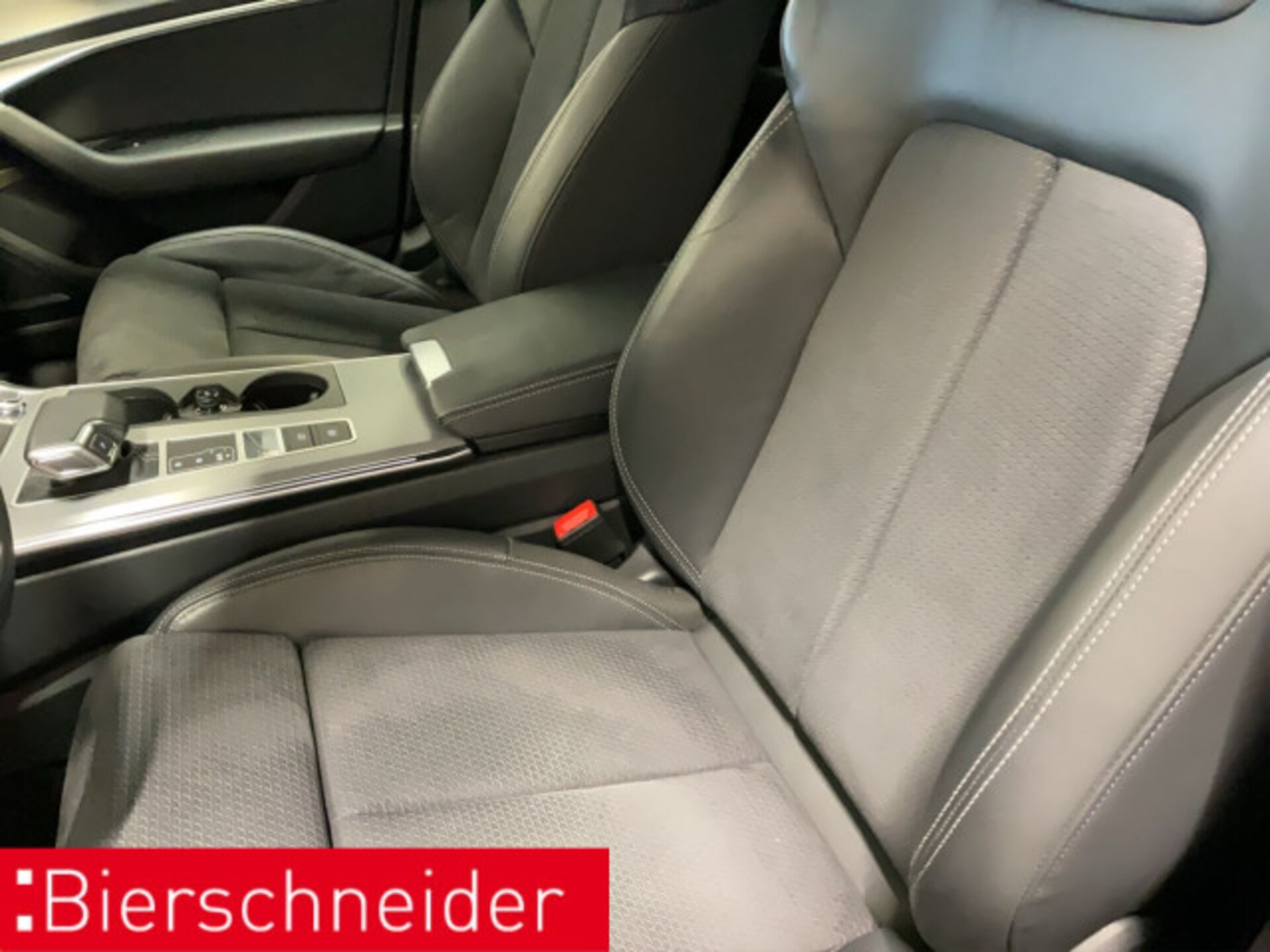 Audi S6 Avant
